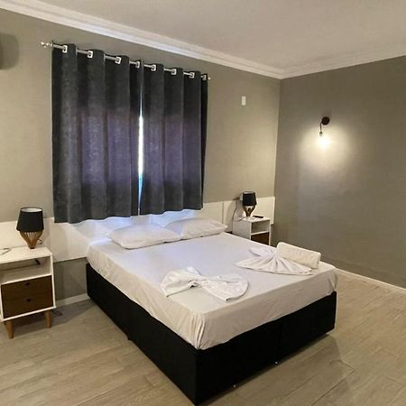 Lovely Motel - 7,5Km Do Santuario Nacional Roseira  외부 사진