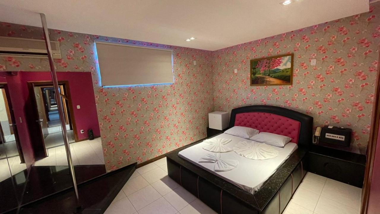 Lovely Motel - 7,5Km Do Santuario Nacional Roseira  외부 사진